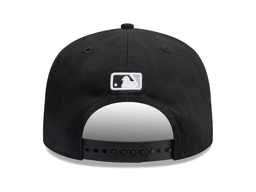 New Era Chicago White Sox Black 19Twenty Snapback Hat