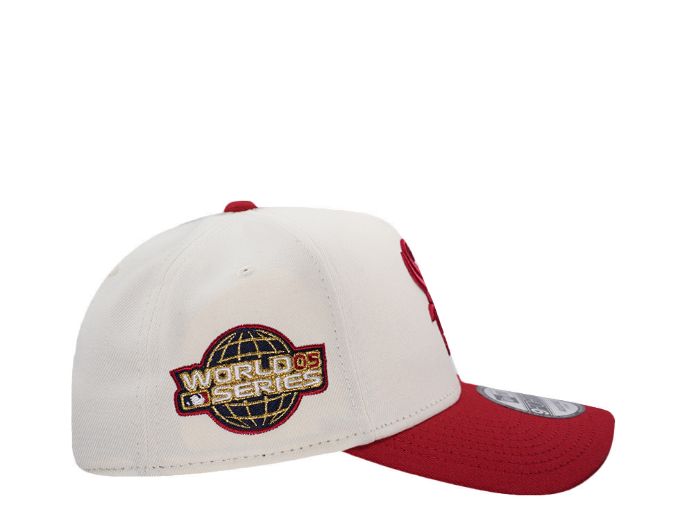 New Era Chicago White Sox World Series 2005 Chrome Two Tone Edition 9Forty A Frame Snapback Hat