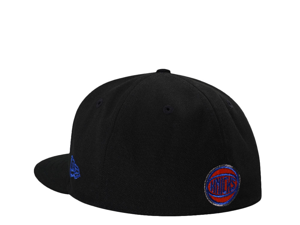New Era New York Knicks Katakana Script Metallic Black Edition 59Fifty Fitted Hat
