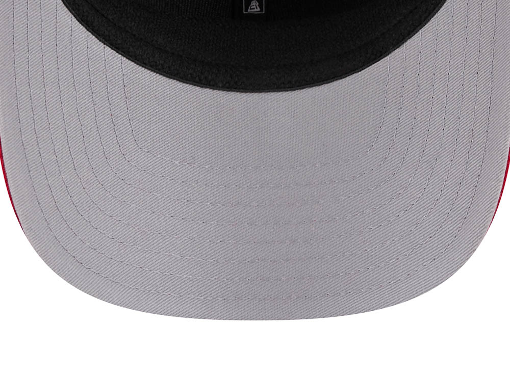 New Era Cincinnati Bearcats. Red 9Seventy Stretch Snapback Hat