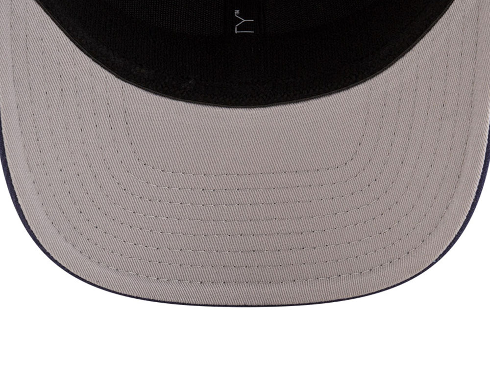 New Era Montreal Canadiens Navy 9Seventy Stretch Snapback Hat