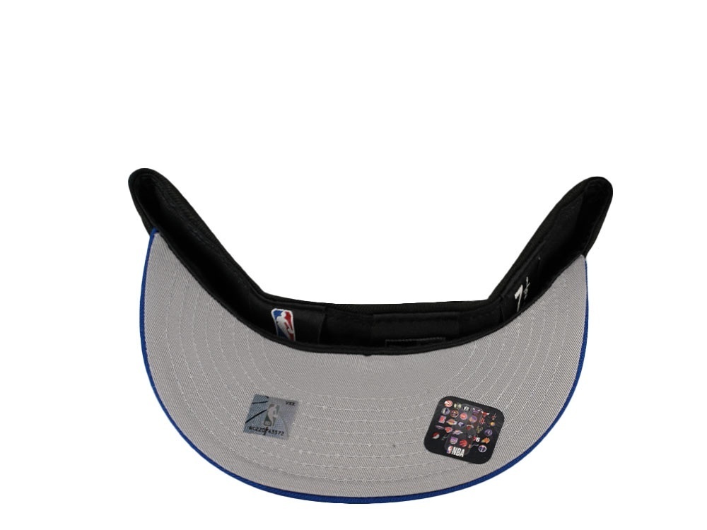 New Era New York Knicks NBA Champions Black Two Tone Edition 59Fifty Fitted Hat