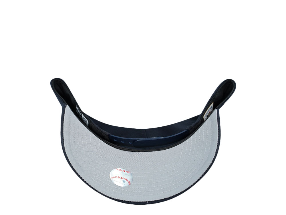 New Era New York Yankees Navy Classic Edition 9Forty Snapback Hat