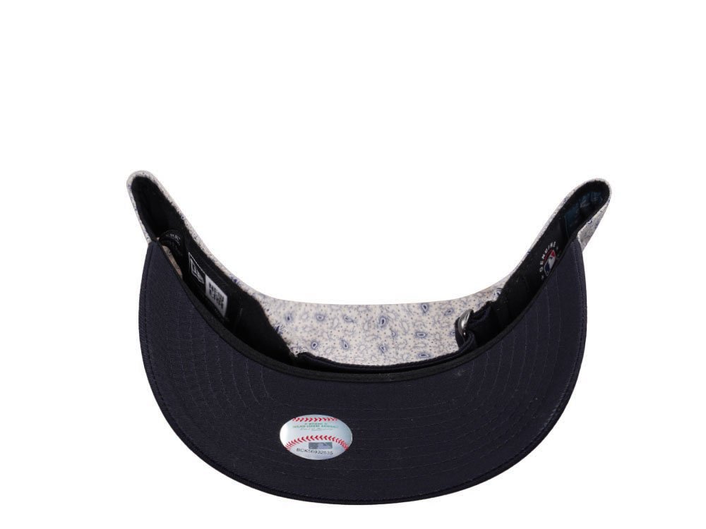New Era x Three Looms Los Angeles Dodgers Micro Print 9Forty M-Crown A Frame Snapback Hat