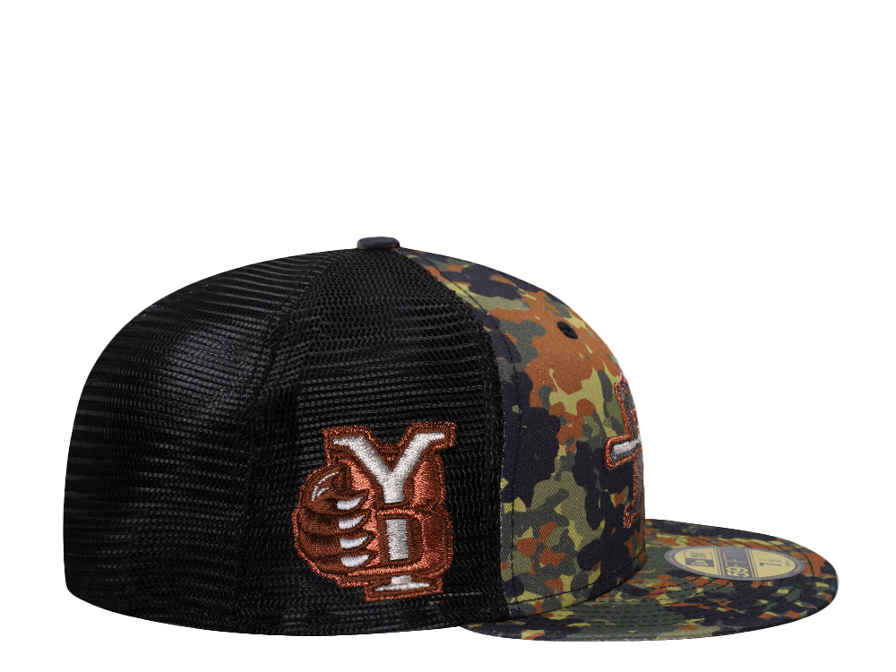 New Era Yakima Bears Flecktarn Trucker Edition 59Fifty Fitted Hat