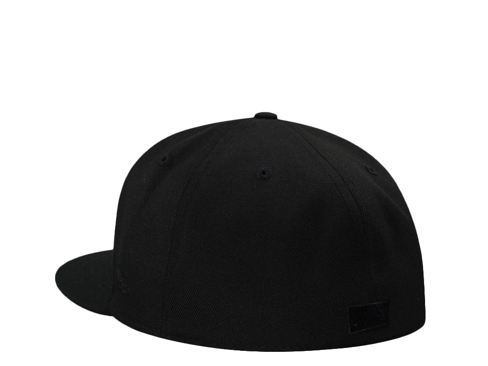 New Era Detroit Tigers The Roar of 84 Blackout Pink Edition 59Fifty Fitted Hat