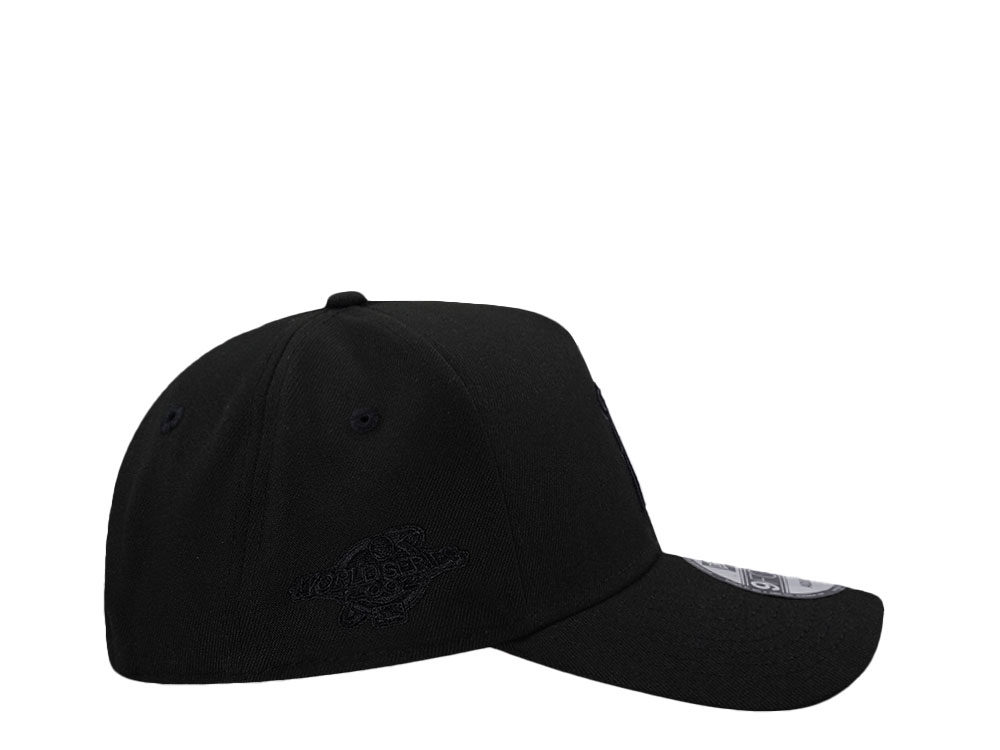 New Era Anaheim Angels World Series 2002 Black Out Red Edition9Forty A Frame Snapback Hat