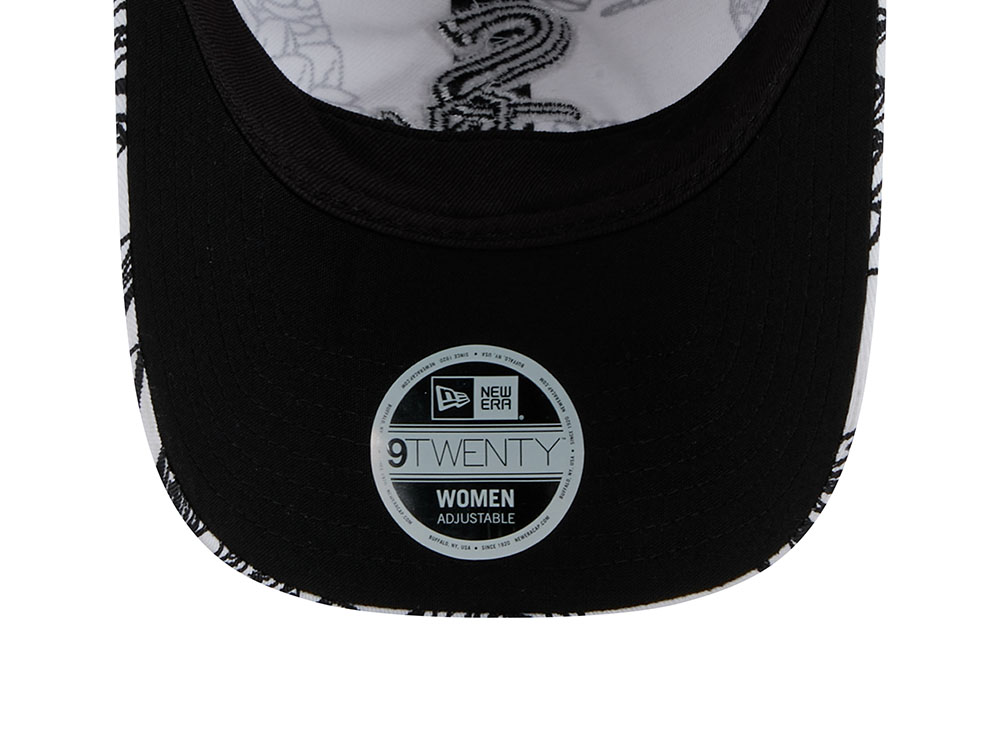 New Era Chicago White Sox Woman Floral Stitch White 9Twenty Strapback Hat