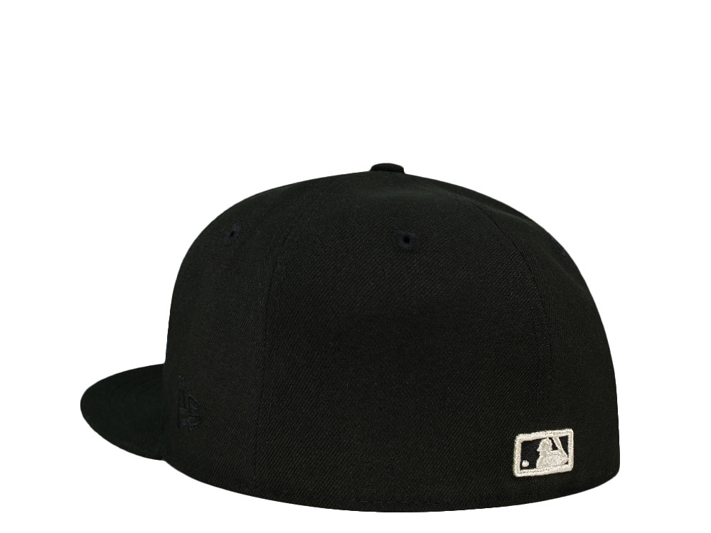 New Era Los Angeles Dodgers Black Old English Edition 59Fifty Fitted Hat