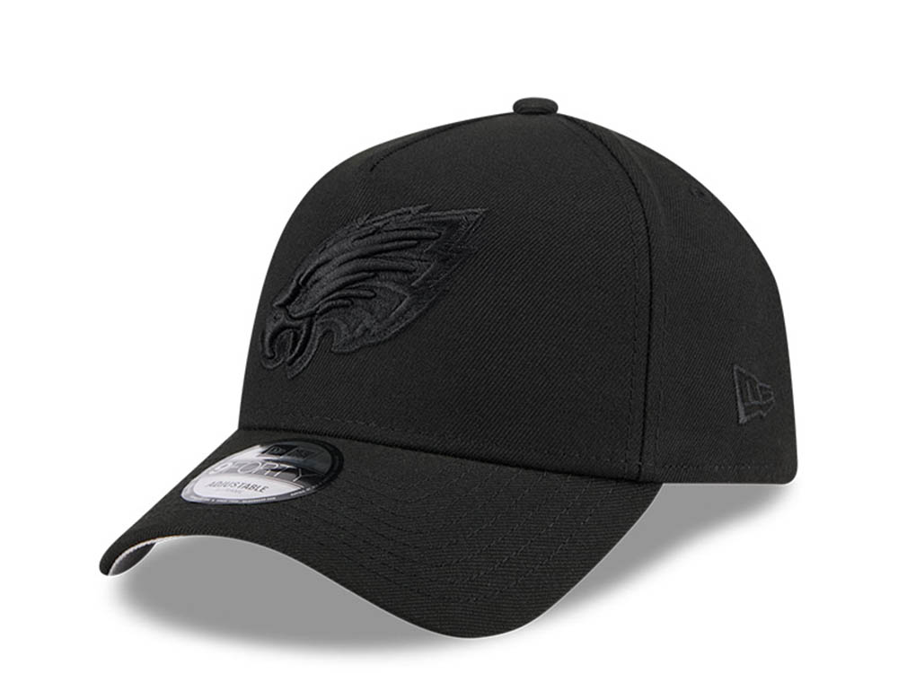 New Era Philadelphia Eagles The League Black on Black Edition 9Forty Snapback Hat
