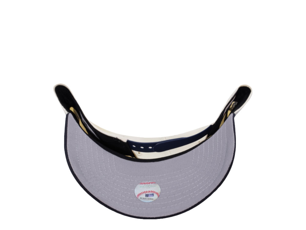 New Era New York Yankees World Series 2000 Chrome Two Tone 9Forty A Frame Snapback Hat